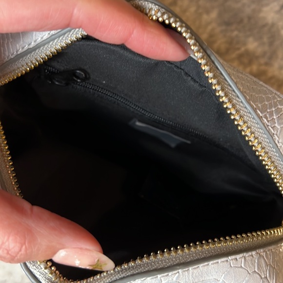 Asos Croc Effect Mini Crossbody Bag - Picture 5 of 6